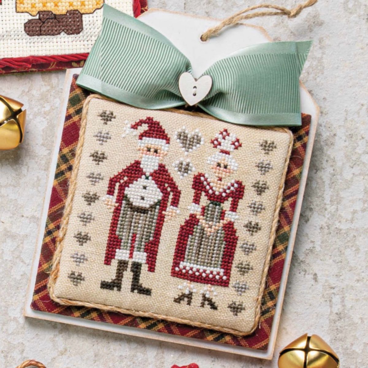 Mr. and Mrs. Claus Pattern