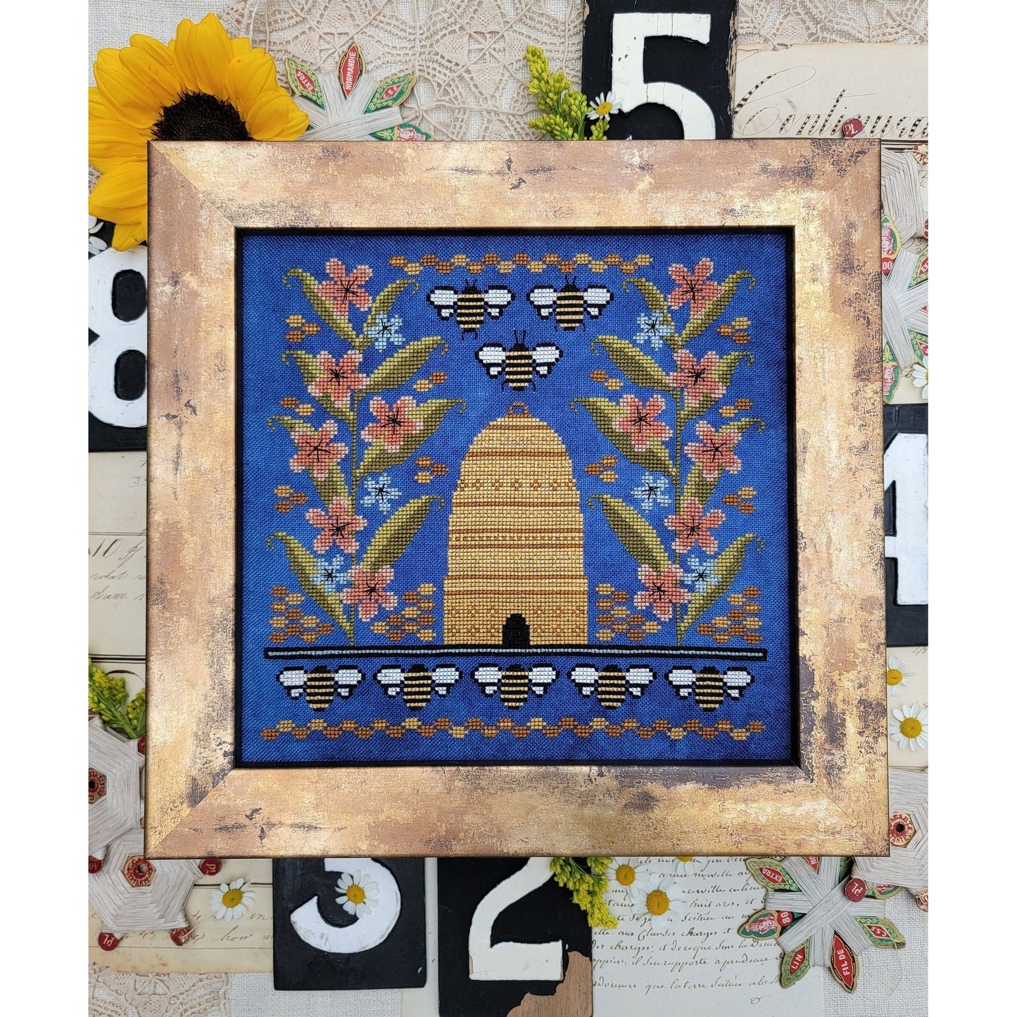 Abuzz at Midnight Pattern