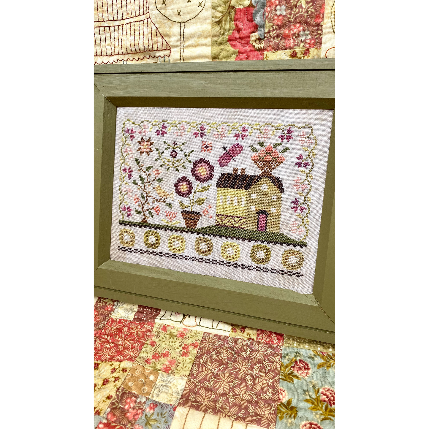 House on Kiwi Hill Pattern