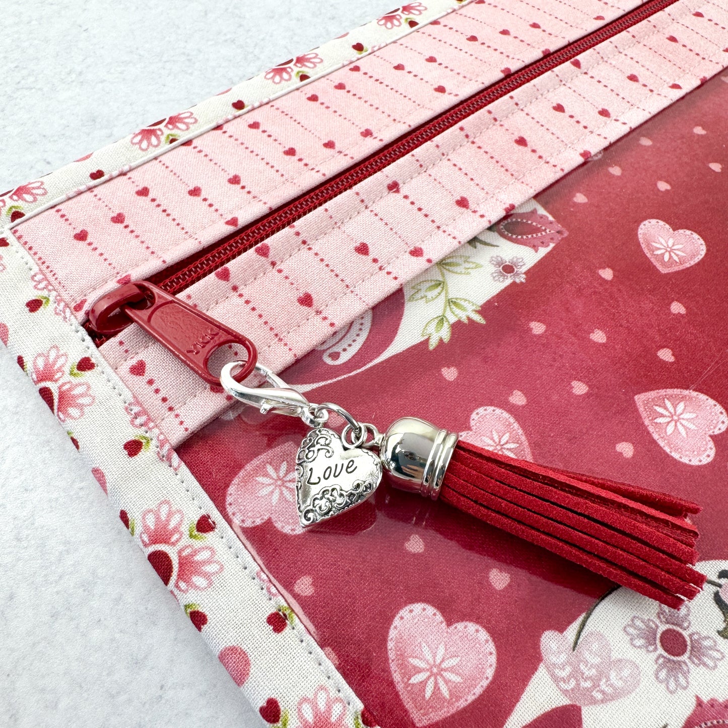 Project Bag Valentine's Red with Vinyl Front 11 x 14 Inches