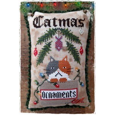 Catmas Christmas Tree Ornament Pattern