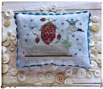 Strawberry Swan Pattern