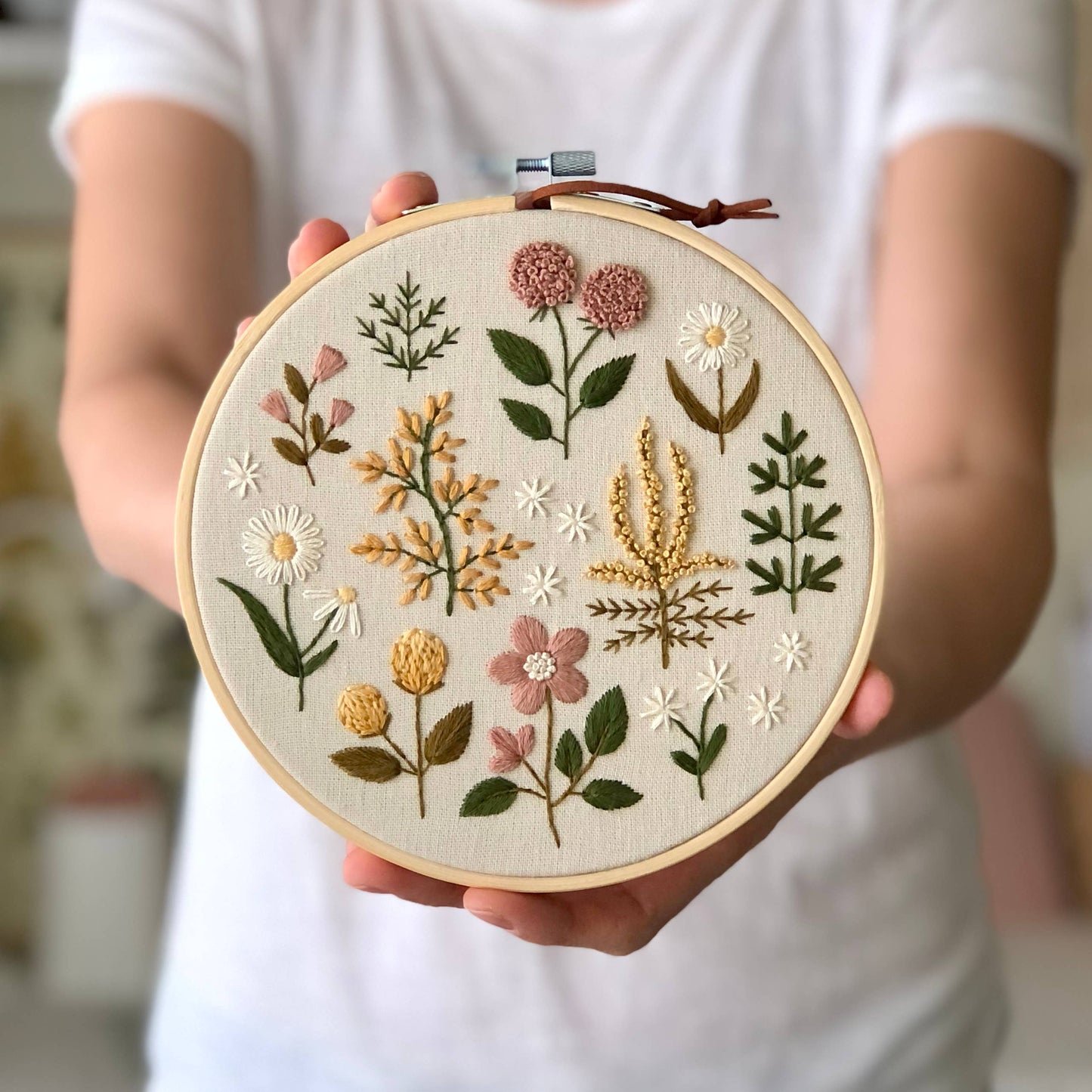 Floral Embroidery Kit