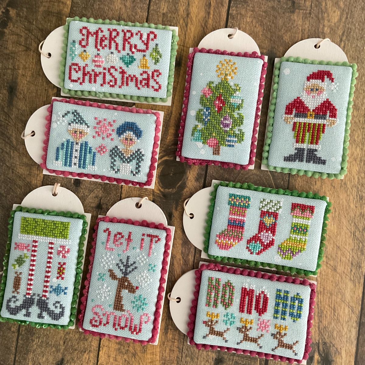 Christmas Tiny Tags Pattern