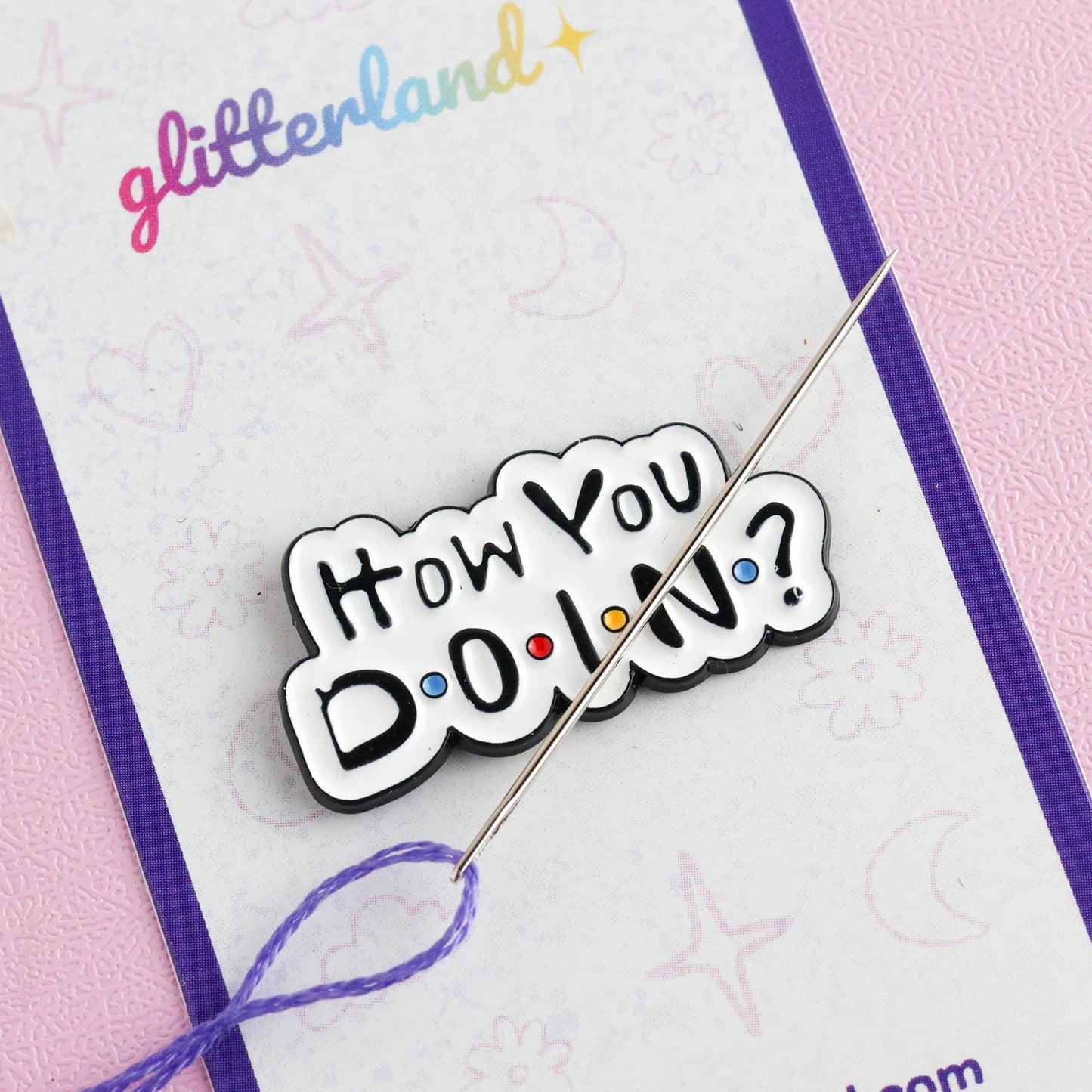Friends Peephole Needle Minder