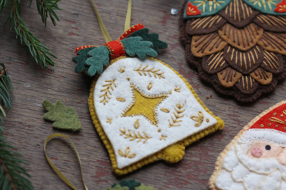 Bell Felt Ornament Kit