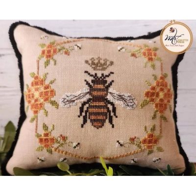 Bee-autiful Queen Pattern