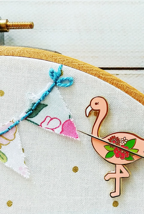 Flossie Flamingo Needle Minder