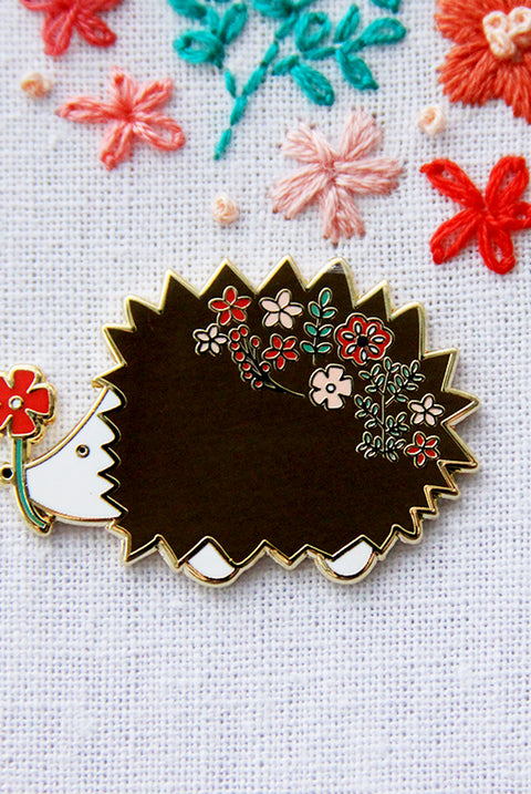 Floral Hedgehog Needle Minder