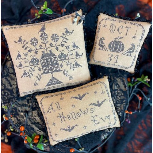 Hallows Manor Pattern
