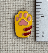 Orange Paw Enamel Needle Minder