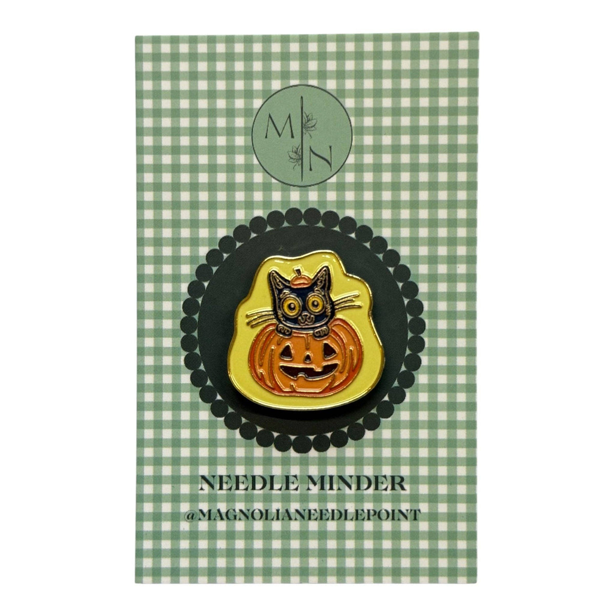 Black Cat in Pumpkin Needle Minder