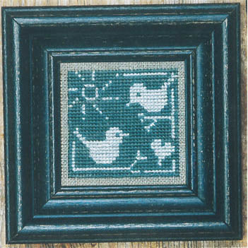 Summer Bluebirds and White Pattern
