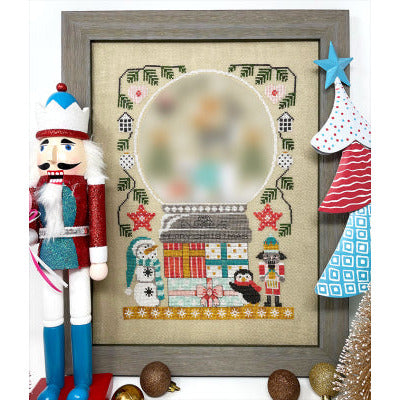 Christmas Snow Globe - 2 Pattern