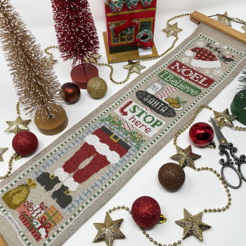 Jolly Christmas Bell Pull Pattern