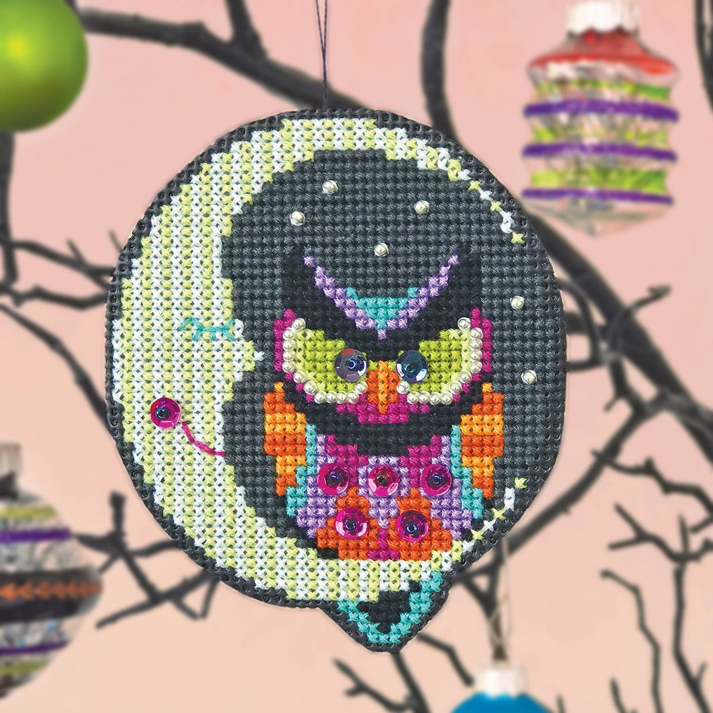 Night Owl Ornament Kit