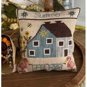 Seasonal Saltbox House Summer Pattern