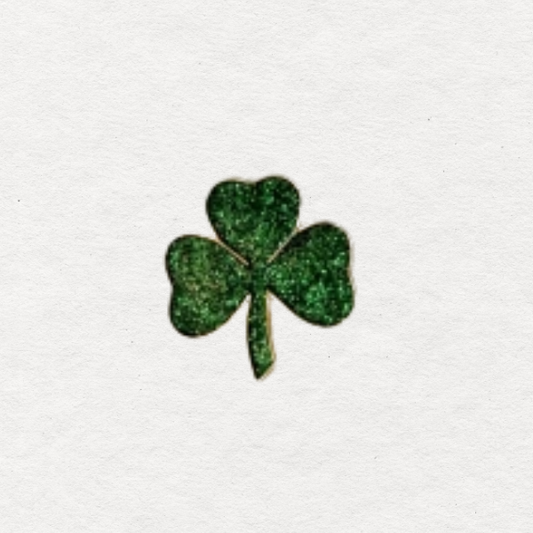 Glitter Shamrock Enamel Needle Minder