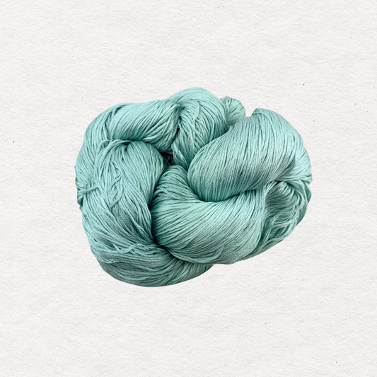 Misdye Thread 800 Yards Continuous Hank - Color 123A