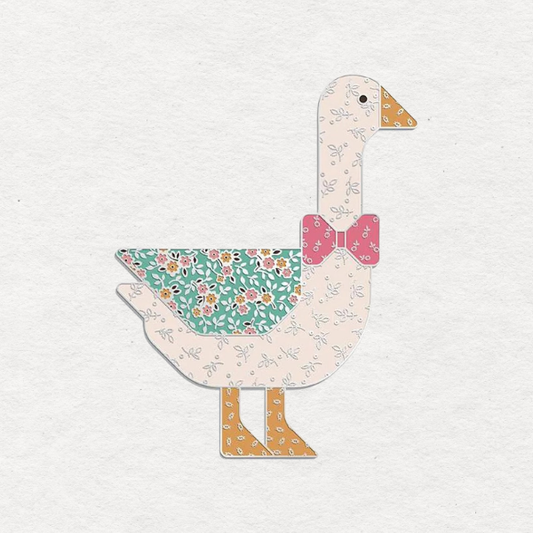 Lori Holt Gentler Times Needle Minder