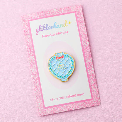 Blue Pocket Doll Compact Needle Minder