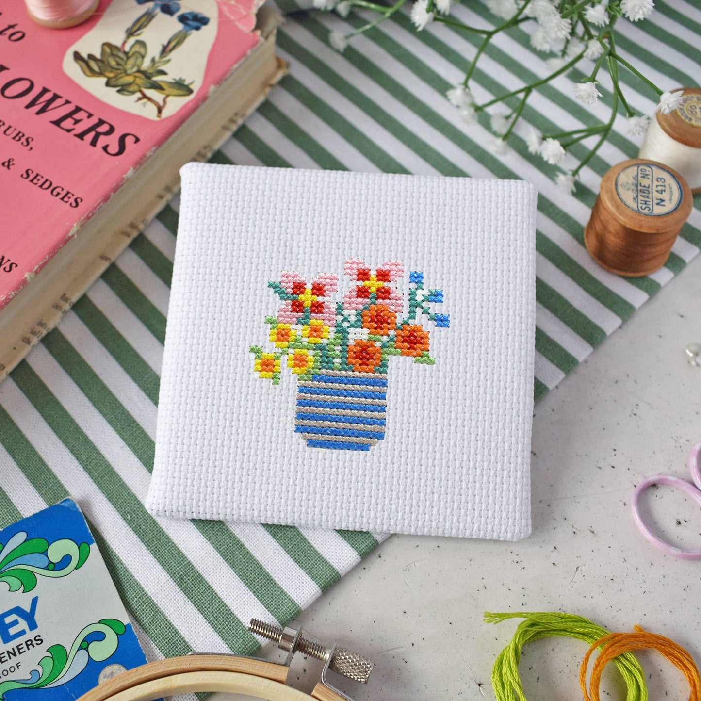 Wildflowers Mini Cross Stitch Kit