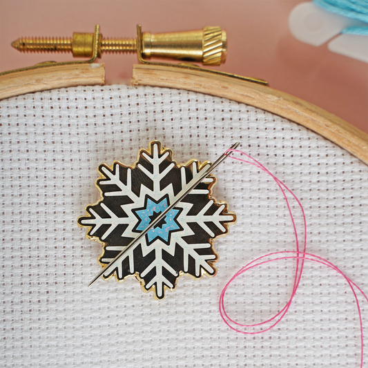 Snowflake Needle Minder