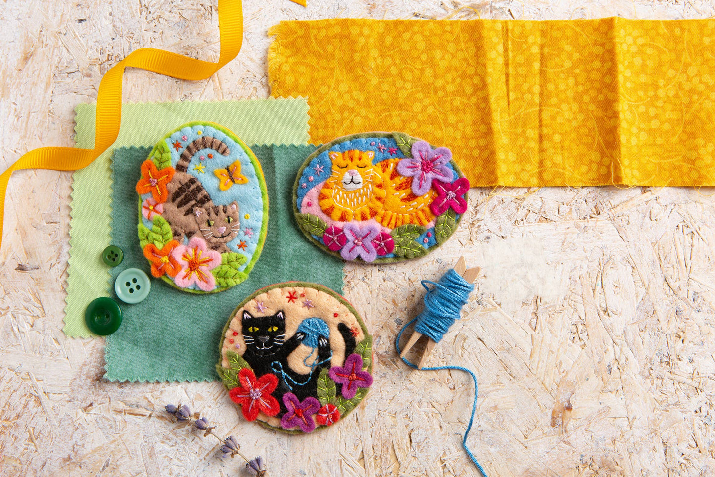 Black Cat Felt Craft Brooch Kit