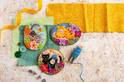 Black Cat Felt Craft Brooch Kit
