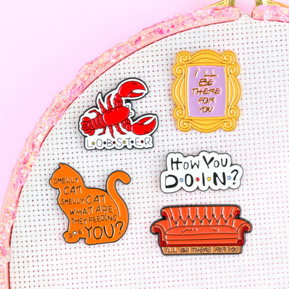 Friends Couch Needle Minder