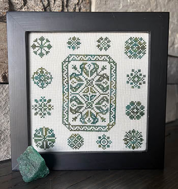 Enchanting Emerald Pattern