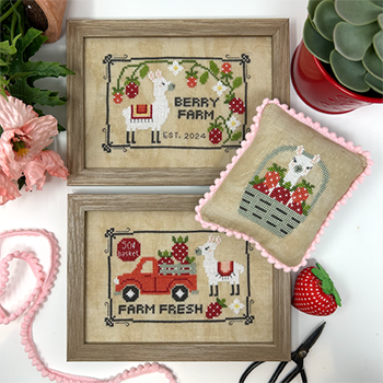 Llama Berry Farm Pattern