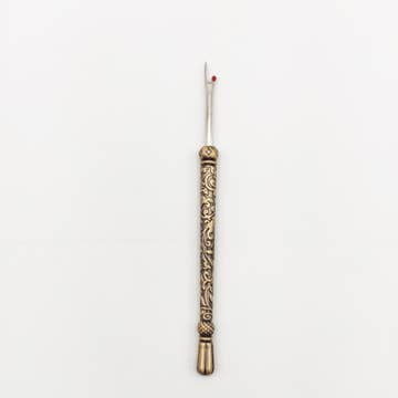 Elegant Engraved Seam Ripper