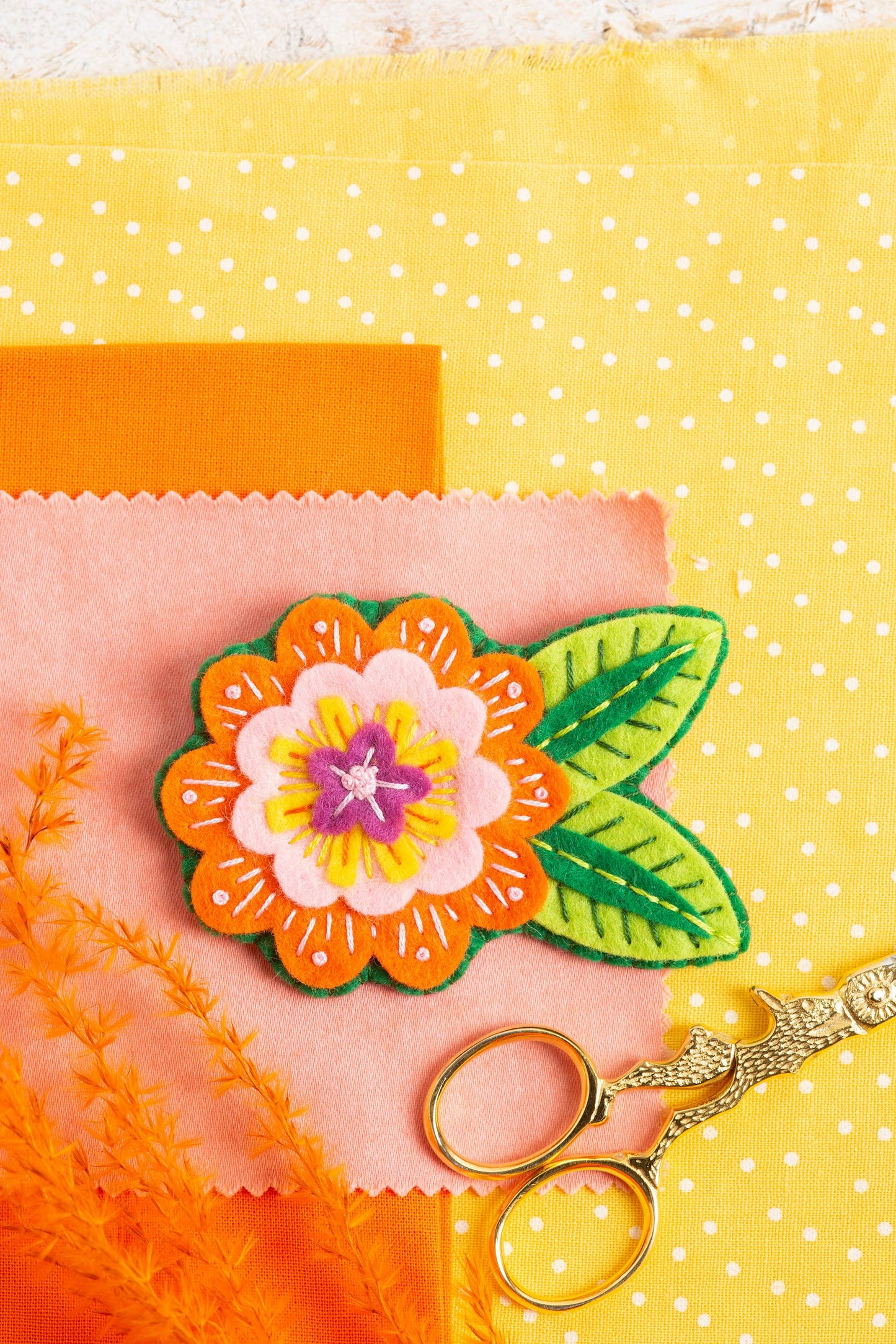 Margery Flower Felt Craft Brooch Kit