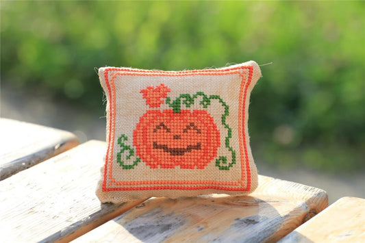 Happy Pumpkin Pattern