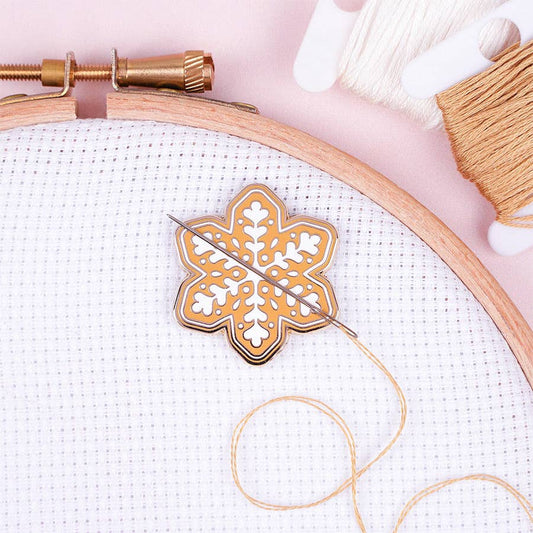 Gingerbread Cookie Needle Minder