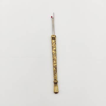 Elegant Engraved Seam Ripper