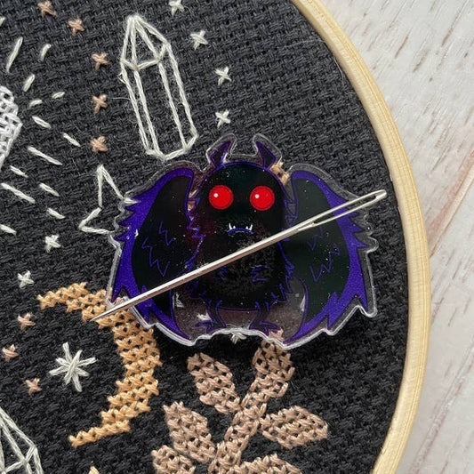 Mothman Needle Minder