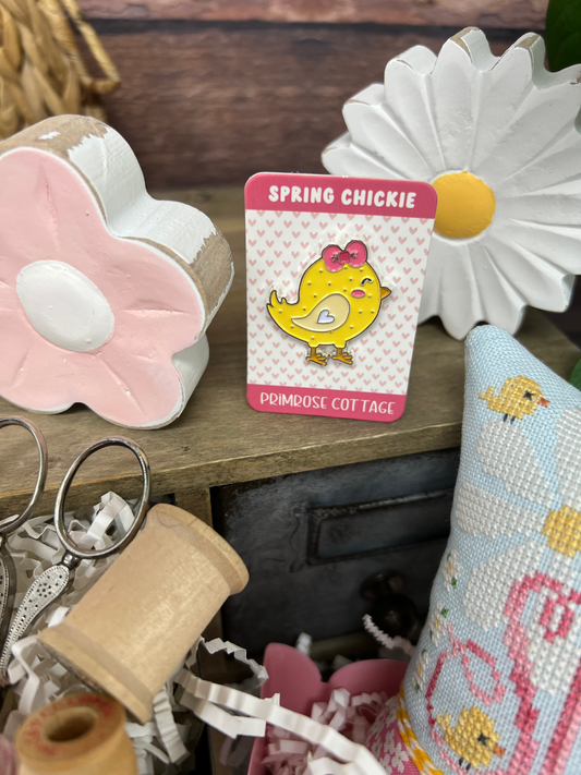 PRE-ORDER Spring Chickie Needle Minder