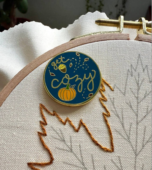 Cozy Needle Minder
