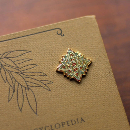 Knotwork Needle Minder