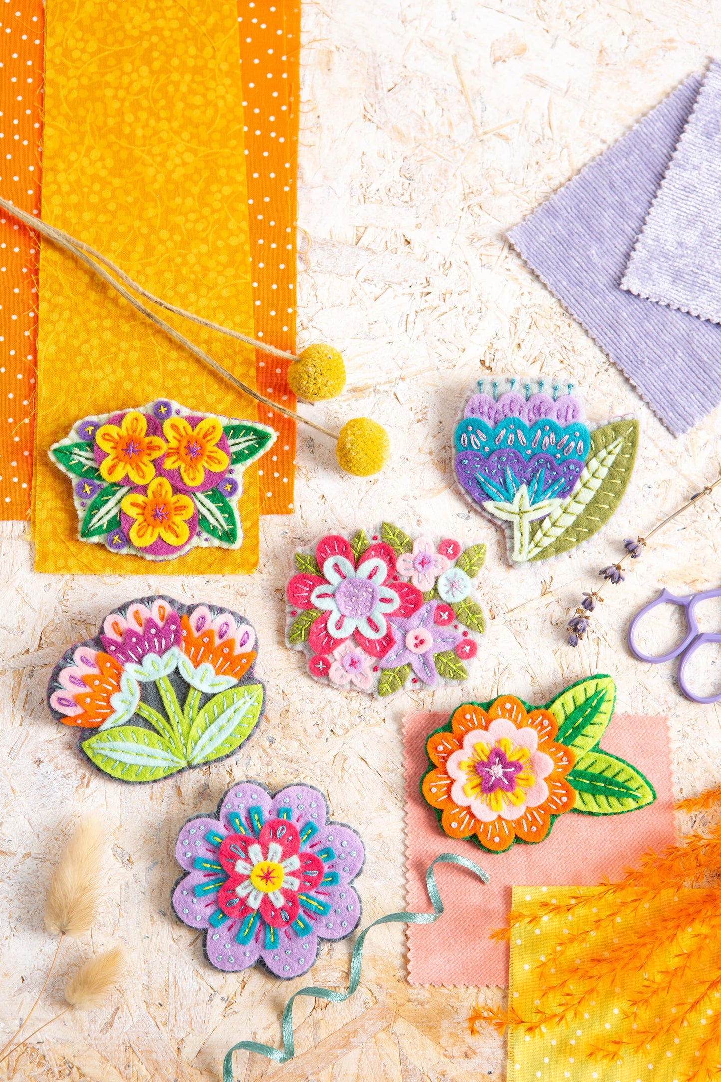 Margery Flower Felt Craft Brooch Kit