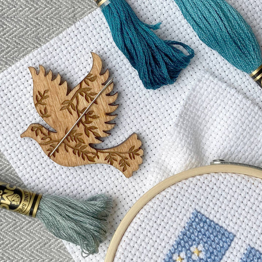 Dove Magnetic Needle Minder