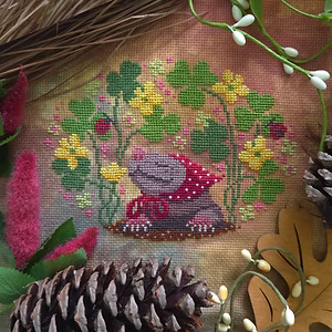 Shrew in the Wood Sorrel Pattern