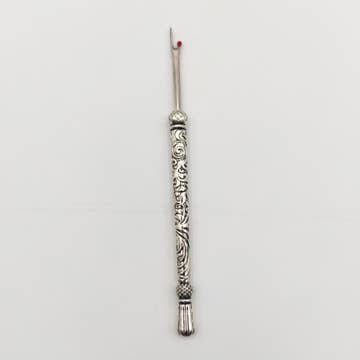 Elegant Engraved Seam Ripper