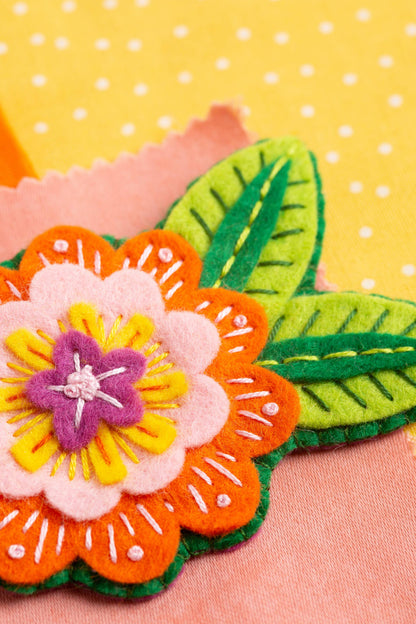 Margery Flower Felt Craft Brooch Kit