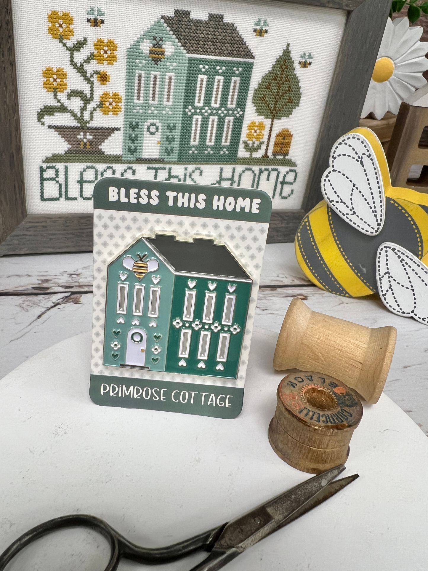 Bless This Home Needle Minder