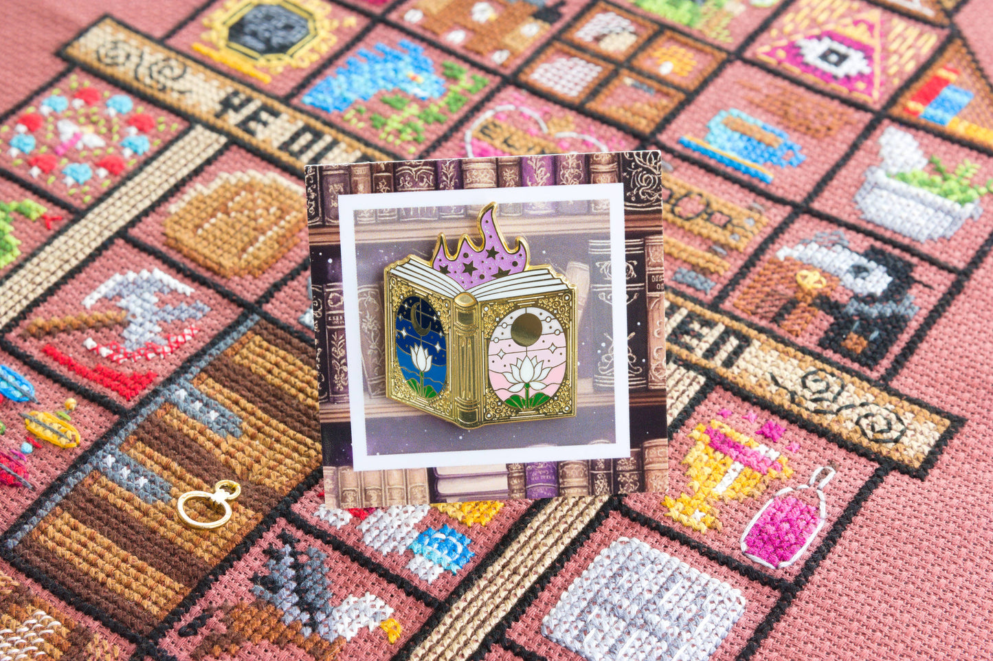 Fairy Book Needle Minder