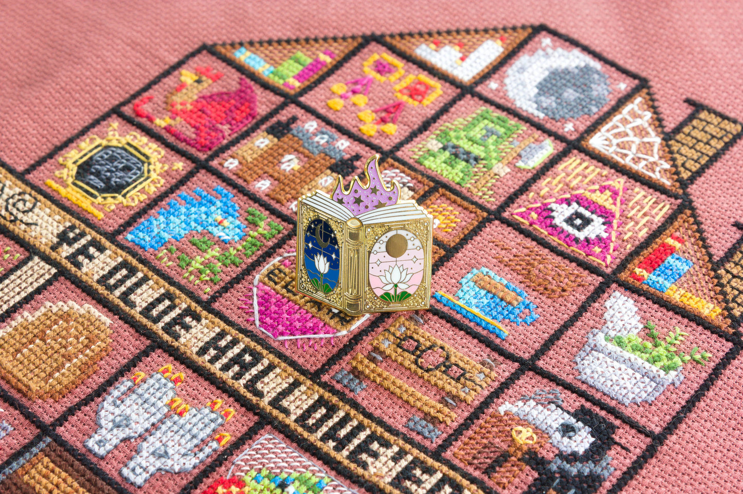 Fairy Book Needle Minder