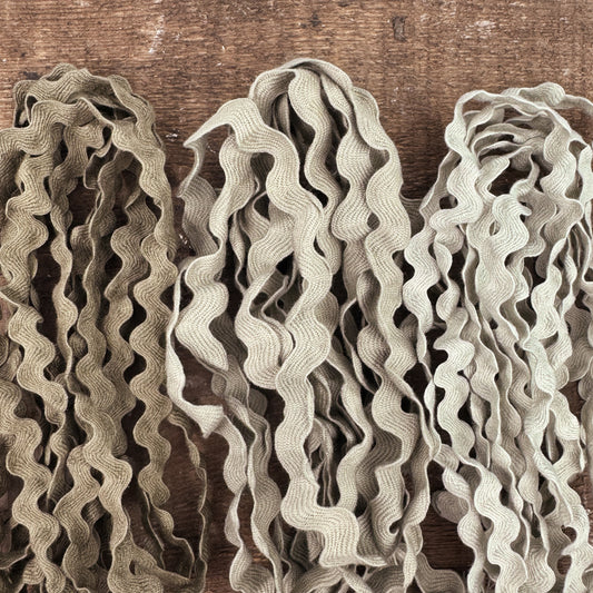 Finishing Bundle Ric Rac Gradient Driftwood